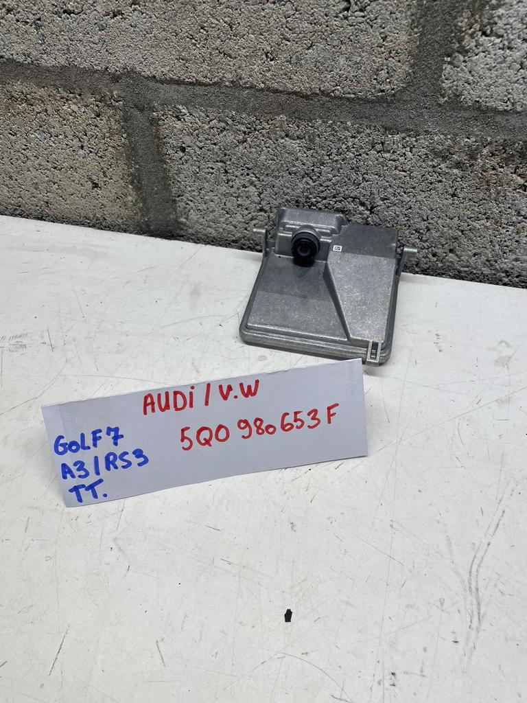 Caméra frontale avec numéro de pièce 5Q0980653F, Enlèvement ou Envoi