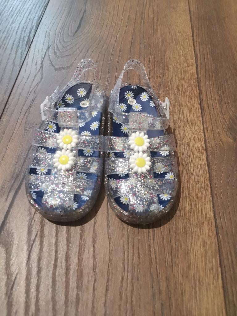 Meisjes watersandalen maat 25-26, Enlèvement, Neuf