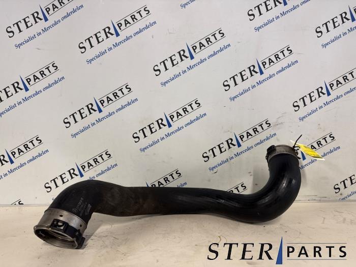 Tuyau intercooler d'un Mercedes C-Klasse, Autos : Pièces & Accessoires, Climatisation & Chauffage, Mercedes-Benz, Utilisé, 3 mois de garantie