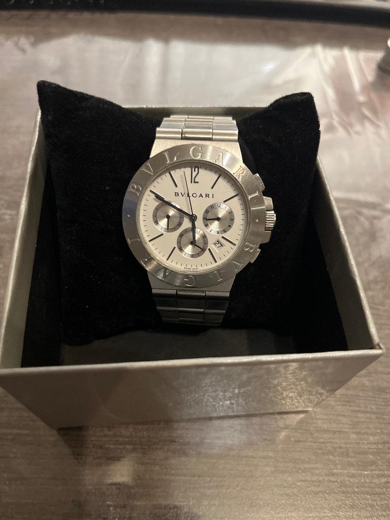 Montre Bvlgari, Enlèvement, Comme neuf