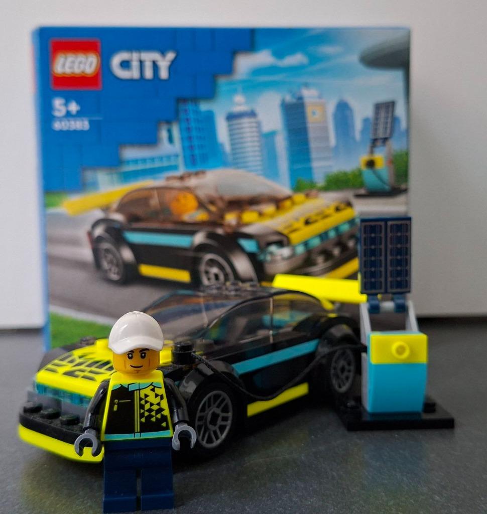 Lego City Electric Sports Car (60383), Hobby en Vrije tijd, Gezelschapsspellen | Overige, Zo goed als nieuw, Een of twee spelers