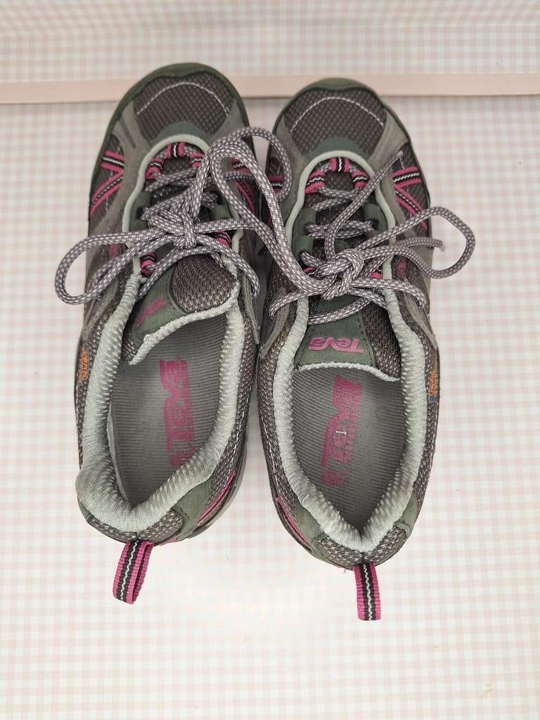 Teva 37 wandelschoen voor meisjes, Kleding | Dames, Schoenen, Zo goed als nieuw