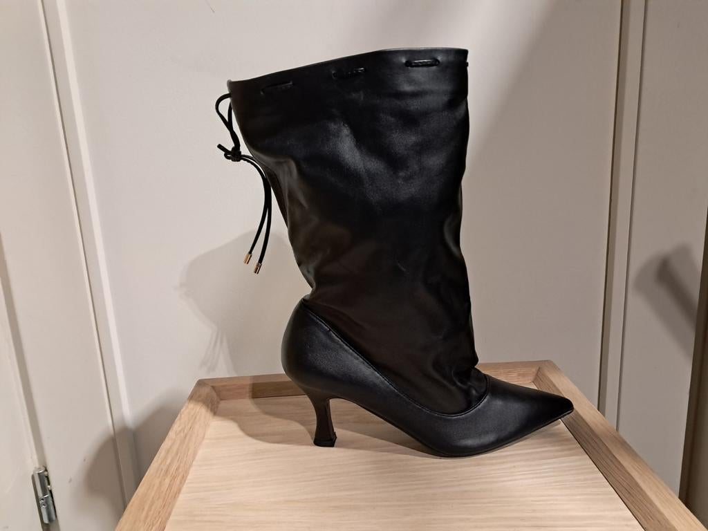 Damesschoen boots nieuwstaat maat 37,38,39,40,41, Kleding | Dames, Schoenen, Ophalen, Hoge laarzen, Zwart, Nieuw