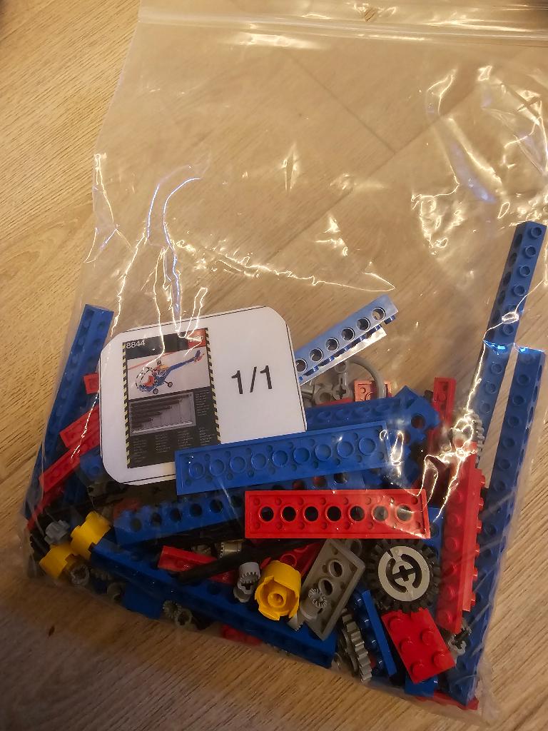 Lego 8844 Technic Helicopter, Enlèvement, Lego