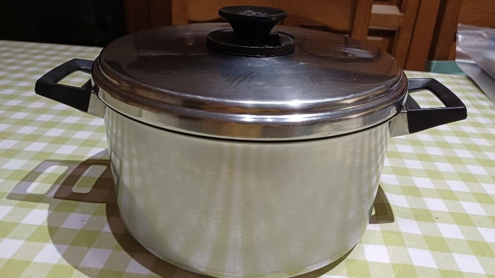 Marmite Demeyere 22 cm, Inox, Plaque céramique, Utilisé, Casserole, Bidon ou Boîte