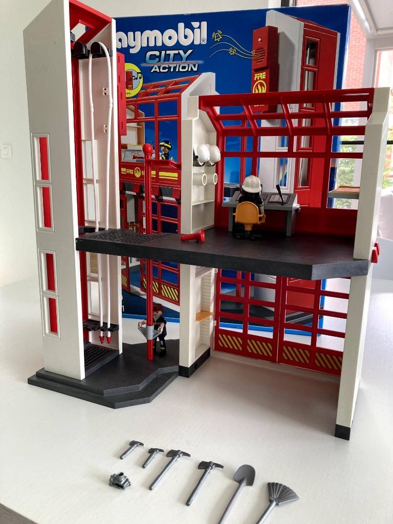 Playmobil City Action Brandweerkazerne met sirene 5361, Kinderen en Baby's, Ophalen, Zo goed als nieuw, Complete set