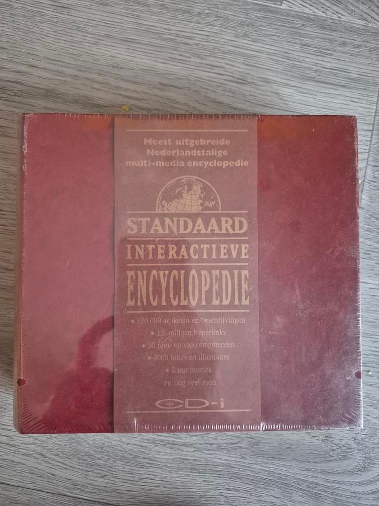 Encyclopédie interactive standard 1995 
Philips CDI, Enlèvement ou Envoi