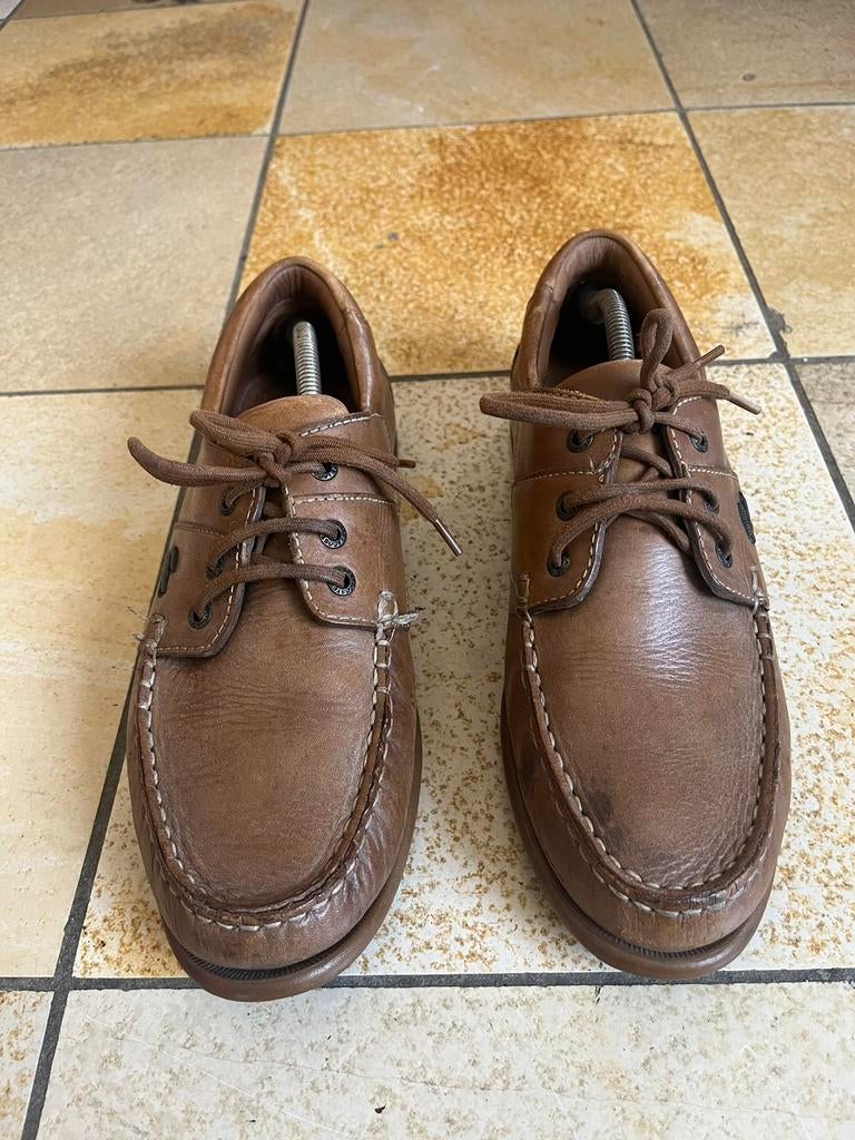 Mocassins Lacoste, Enlèvement ou Envoi, Porté