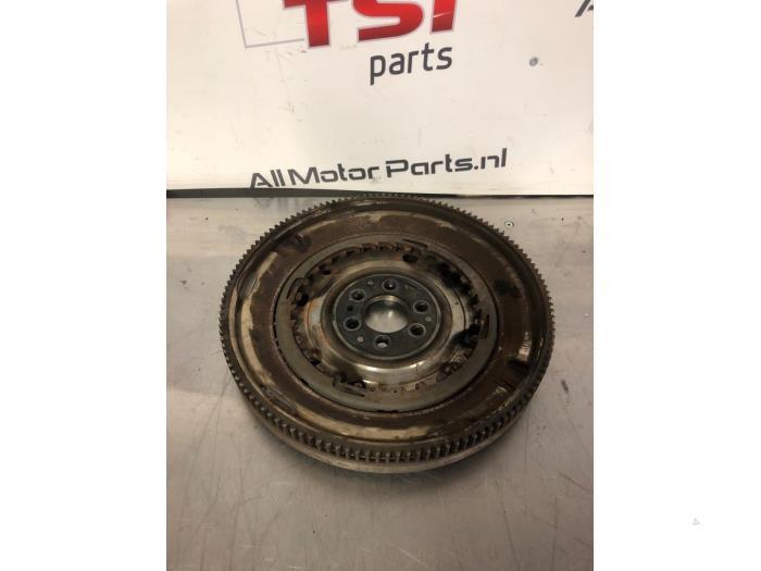 Volant moteur d'un Volkswagen Golf, Autos : Pièces & Accessoires, Moteurs & Accessoires, Volkswagen, -, 3 mois de garantie, Utilisé