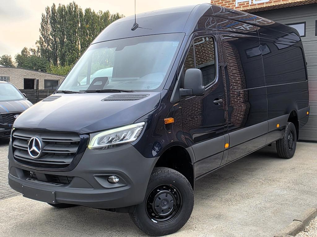 Mercedes Sprinter 319 4x4 - L3H2 - NIEUW MODEL 2025 - 0KM, Autos, Achat, Euro 6, Entreprise, 3 places