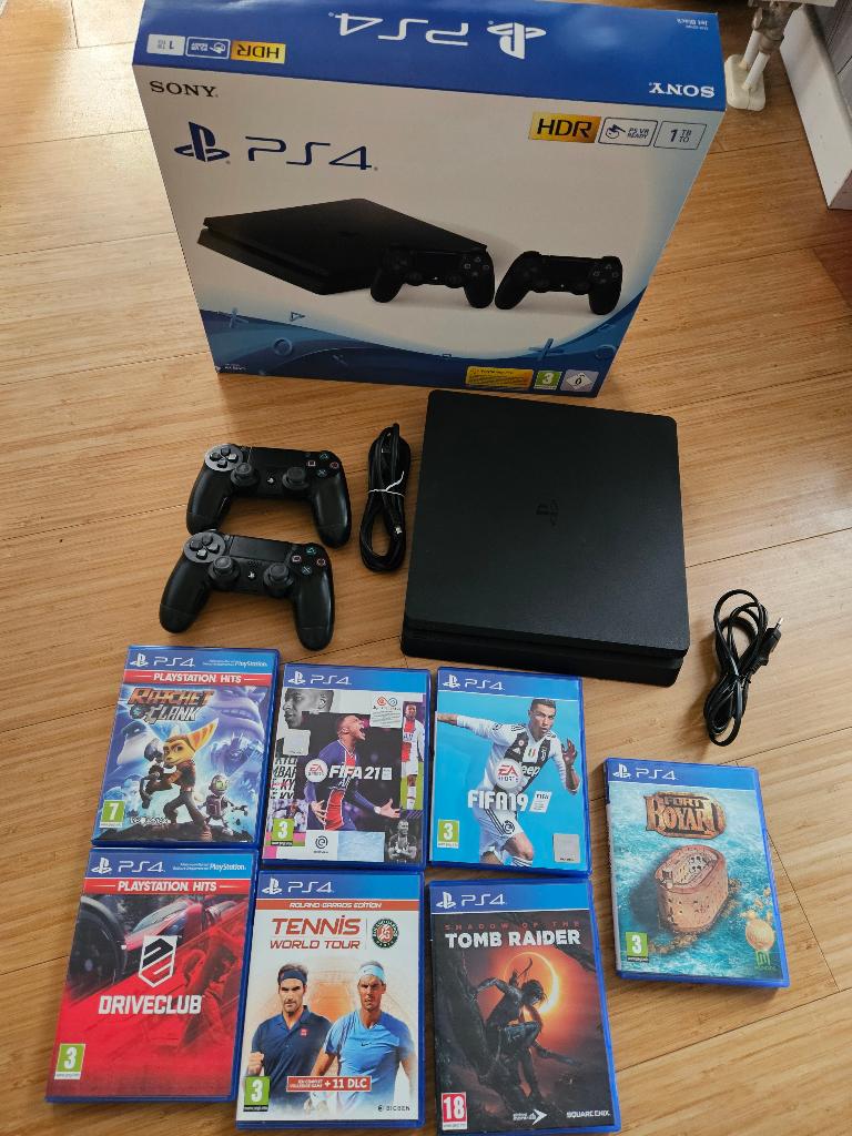 Play Station 4 et ses jeux, Enlèvement, Comme neuf