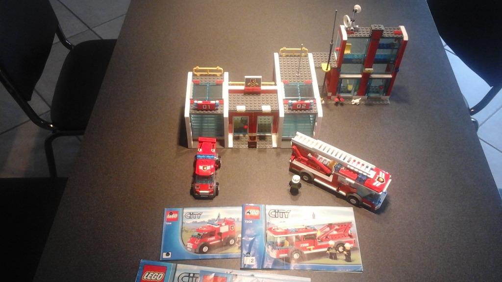 Lego city 7208 Brandweerstation, Kinderen en Baby's, Speelgoed | Duplo en Lego, Ophalen of Verzenden, Gebruikt, Complete set, Lego