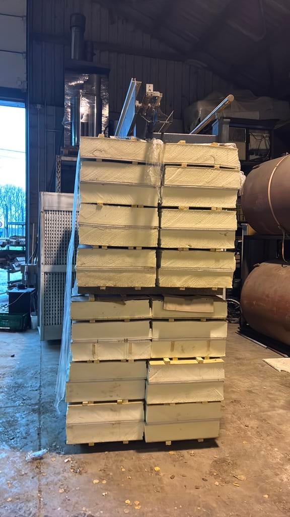 Isolatie platen met tengellat en gyproc, Doe-het-zelf en Bouw, Isolatie en Afdichting, Ophalen, Zo goed als nieuw