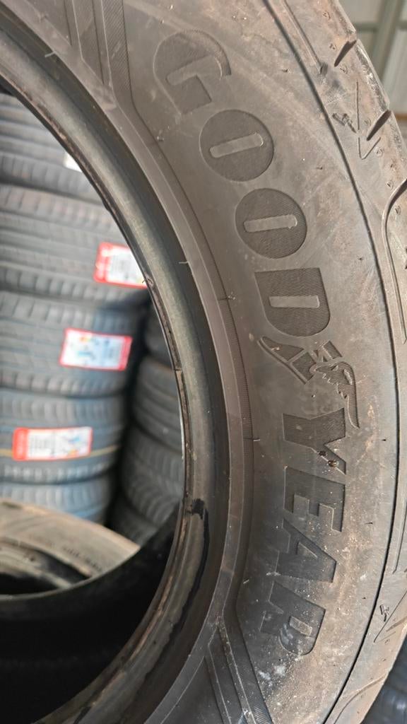255/55r18 Goodyear 25555r18 255/55/r18 2555518 255 55 r18, Enlèvement ou Envoi