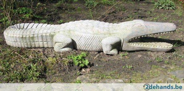 Krokodil in rood graniet 155 cm !, Tuin en Terras, Ophalen, Nieuw, Steen, Dierenbeeld
