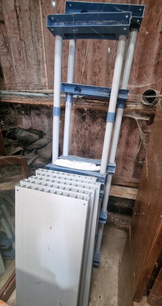 Étagère en PVC, Enlèvement, Utilisé