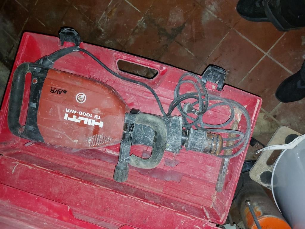 Zware breekhamer te huur, Doe-het-zelf en Bouw, Ophalen, Zo goed als nieuw