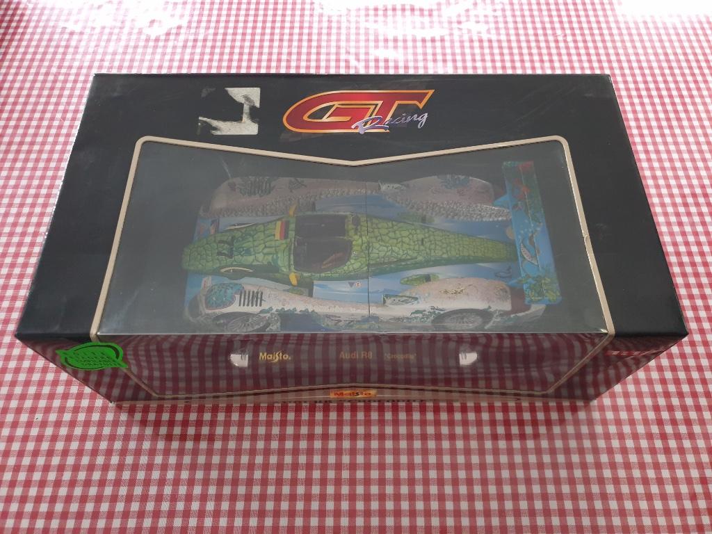 Maisto 1/18 Audi R8 LMP Crocodile Winner ALMS Adelaide 2000, Enlèvement ou Envoi, Comme neuf, Voiture, Maisto
