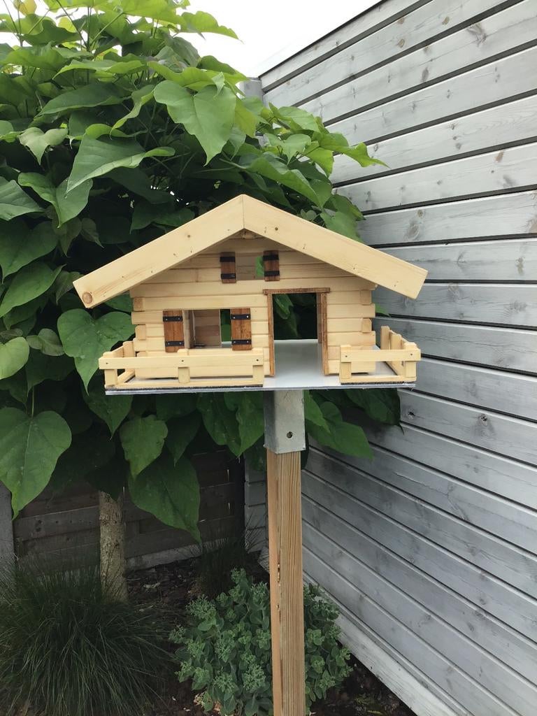 Vogelhuisje, Ophalen