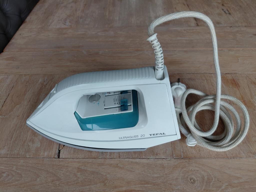 Strijkijzer, Elektronische apparatuur, Strijkijzers en Strijkplanken, Ophalen