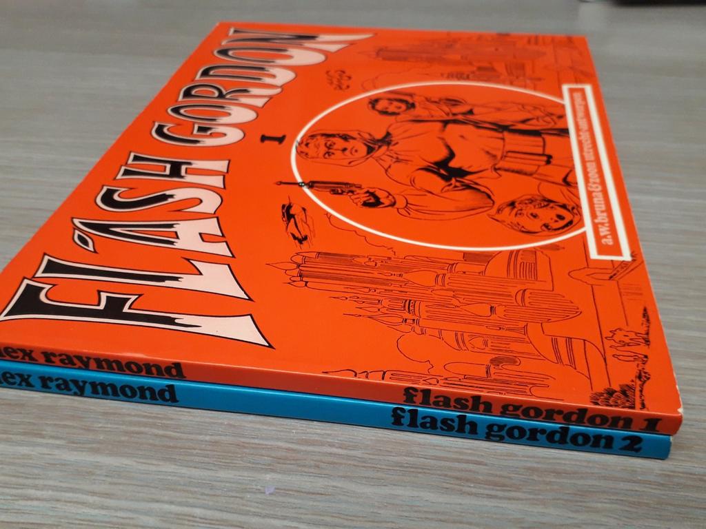 Flash Gordon - Alex Raymond - a.w. Bruna, Boeken, Ophalen of Verzenden, Zo goed als nieuw