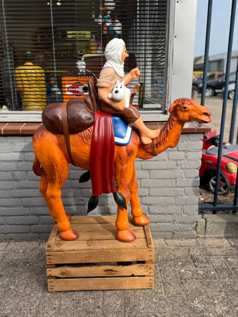 Groot Kuifje op Kameel beeld 🐪, Verzamelen, Ophalen, Kuifje, Zo goed als nieuw, Beeldje of Figuurtje