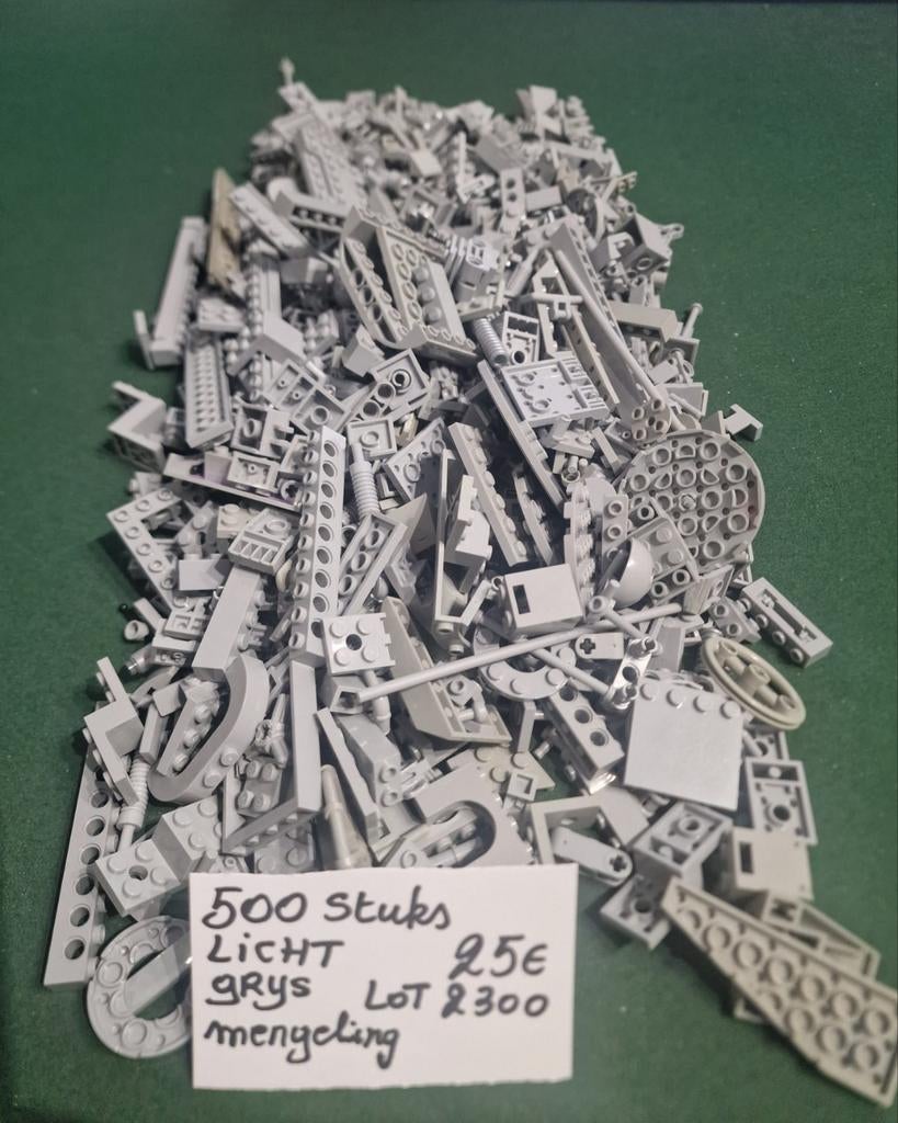 Lego licht grijze mengeling 500 stuks   nr door te geven aub, Ophalen of Verzenden, Zo goed als nieuw, Lego