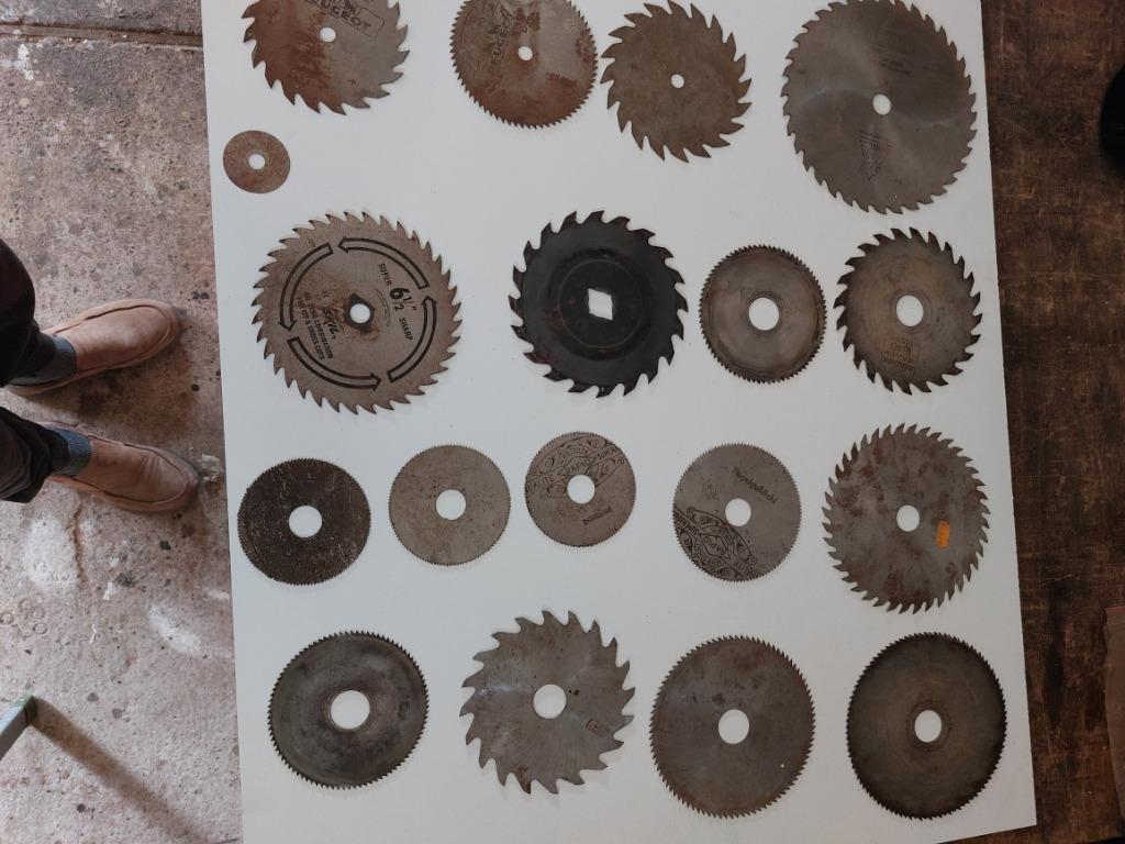 19 cirkelzagen  20€, Doe-het-zelf en Bouw, Gereedschap | Handgereedschap, Ophalen, Gebruikt