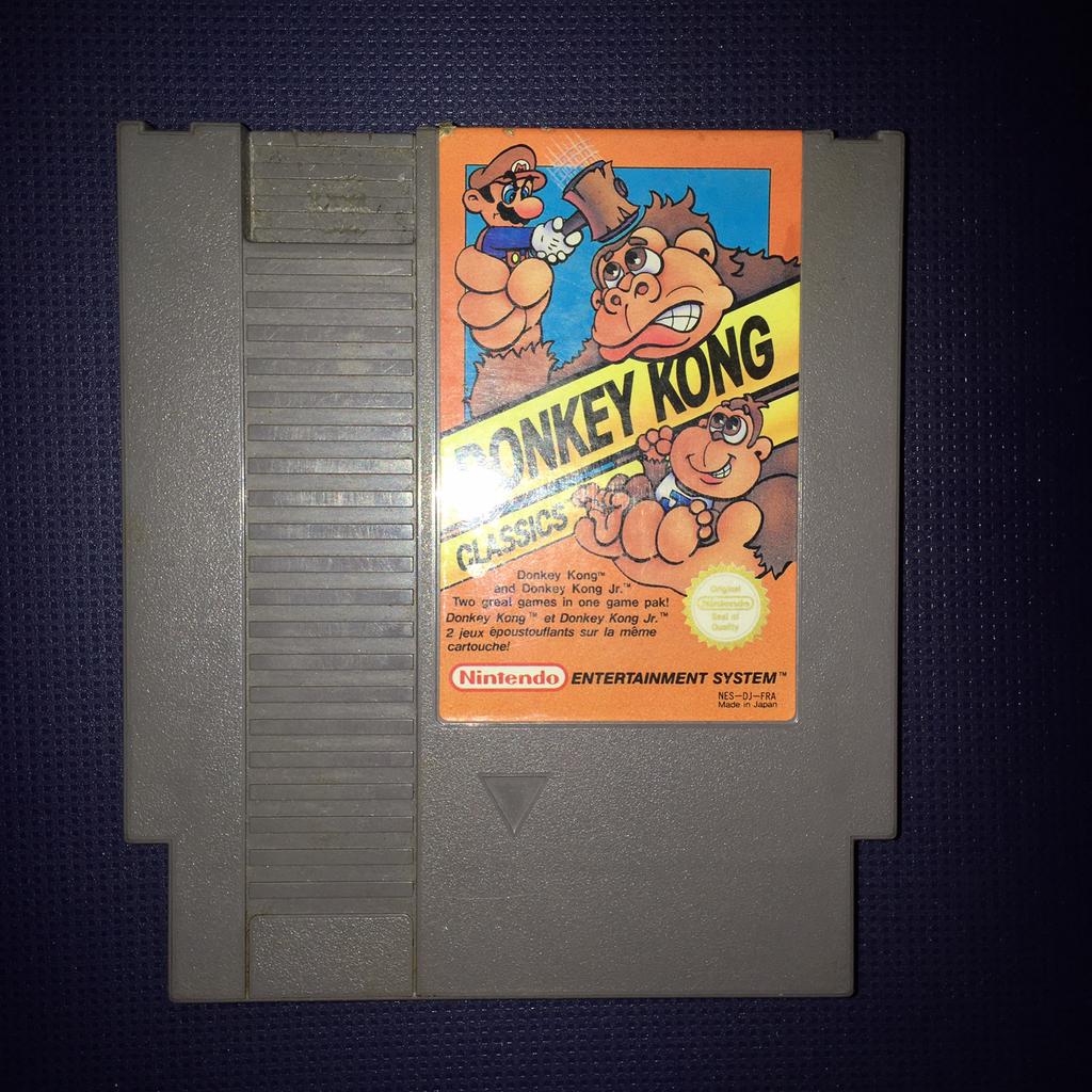 Jeu donkey kong nintendo version française., Games en Spelcomputers, Games | Nintendo NES, Zo goed als nieuw