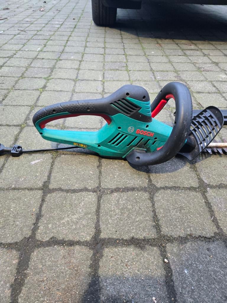 Te koop: Bosch AHS 45-26 heggeschaar in goede staat., Enlèvement