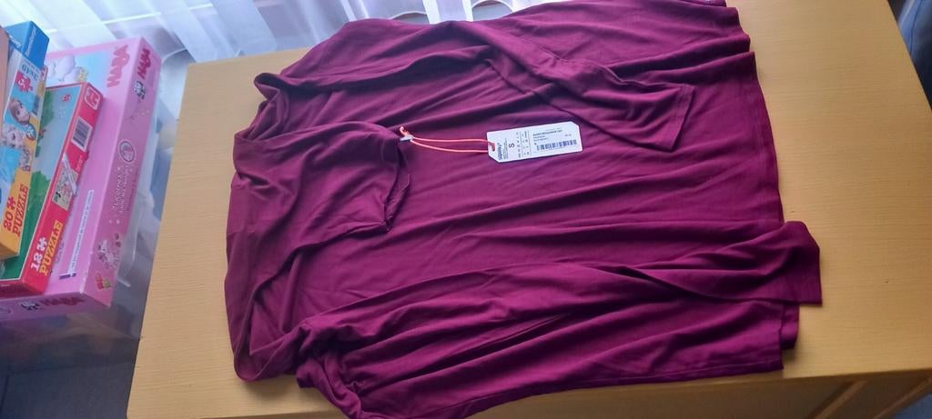 Sous pull SUPERDRY, Comme neuf