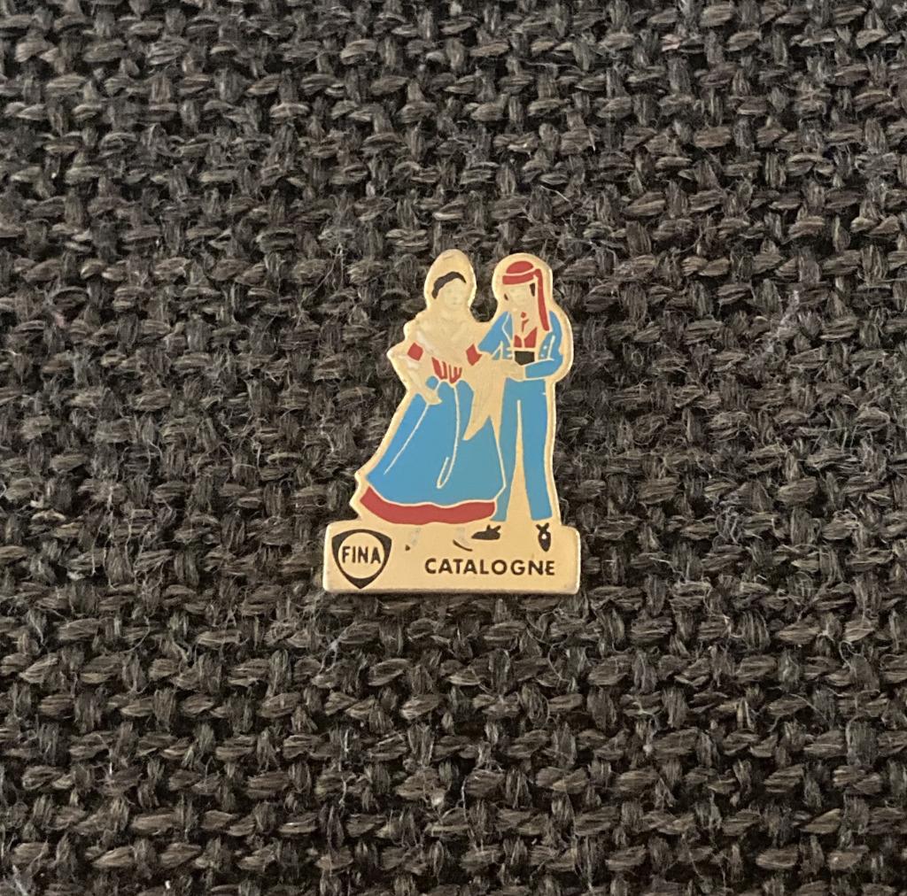 PIN - FINA - CATALOGNE - CATALONIË - SPANJE - ESPAGNE, Verzenden, Gebruikt, Transport, Speldje of Pin