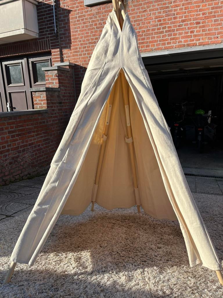 Tipi tent, Enlèvement, Utilisé, Bois