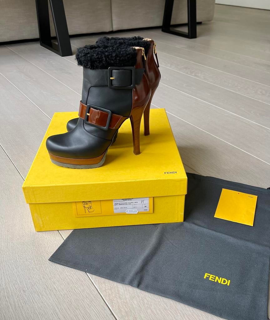 Bottines Fendi, Neuf, Enlèvement ou Envoi, Fendi, Boots et Botinnes