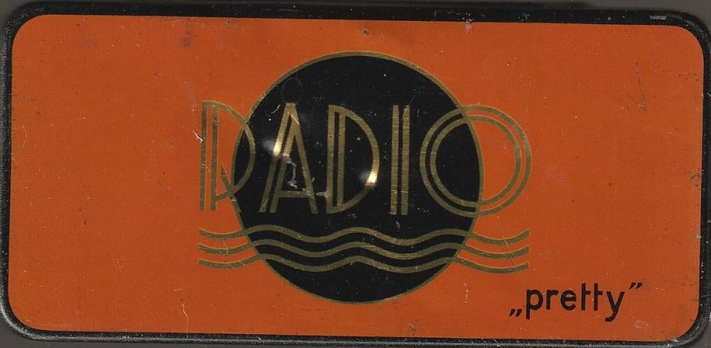 Radio pretty 10 sigaren blik, Verzamelen, Blikken, Ophalen of Verzenden, Zo goed als nieuw