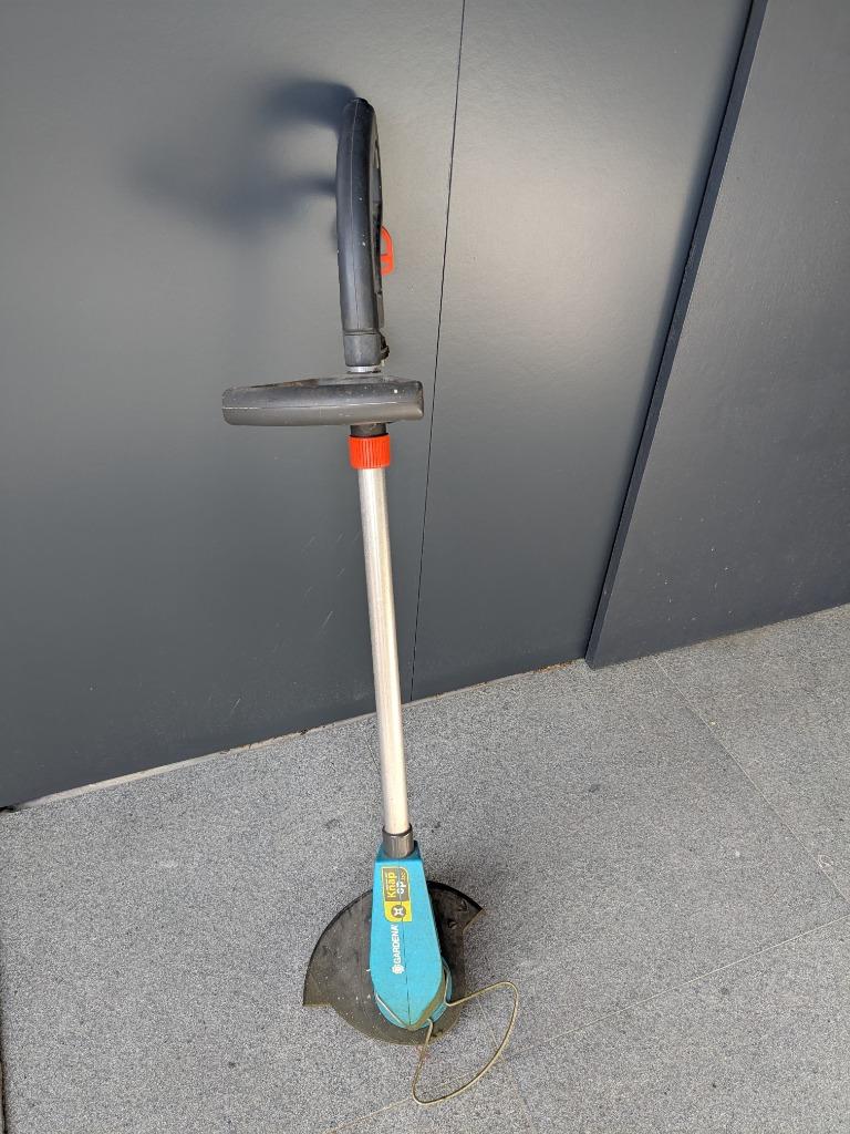 Gardena turbotrimmer classic cut, Ophalen