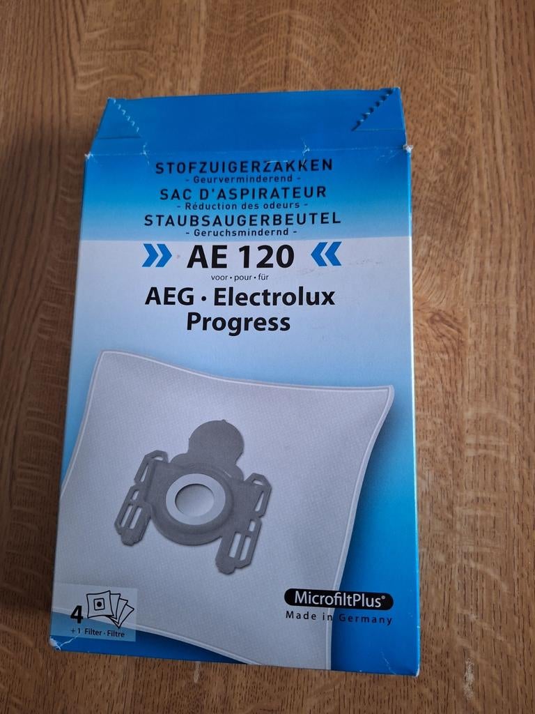 4 sacs aspirateurs microfibre aeg Electrolux progress, Enlèvement ou Envoi, Neuf, Sac à poussière, Autres types