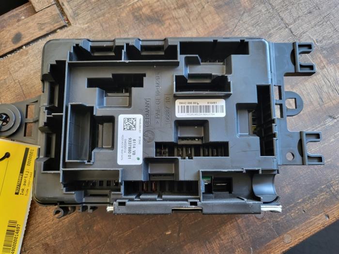 Boîte à fusibles d'un BMW 3-Serie, Enlèvement ou Envoi, 3 mois de garantie, Utilisé, BMW