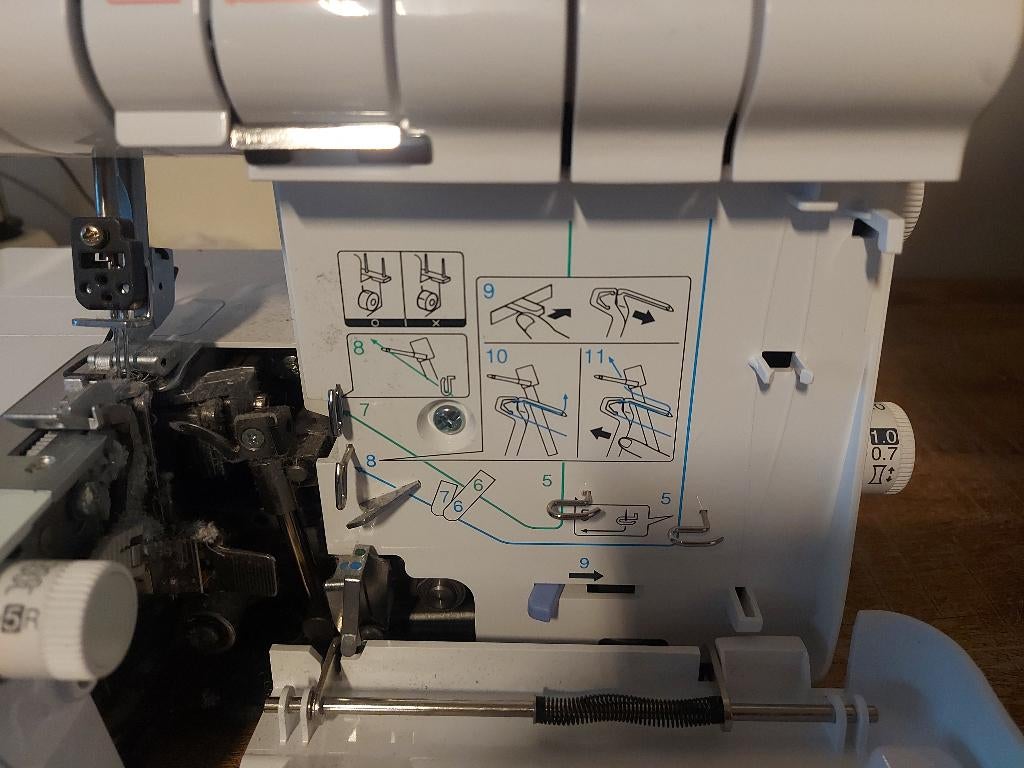 Brother lock naaimachine DX1034, Ophalen, Gebruikt, Naaimachine, Brother