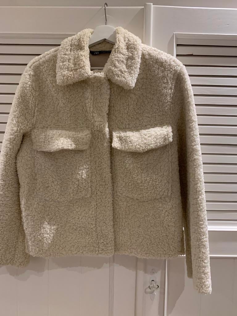 Teddy jasje Zara small, Ophalen of Verzenden, Zo goed als nieuw