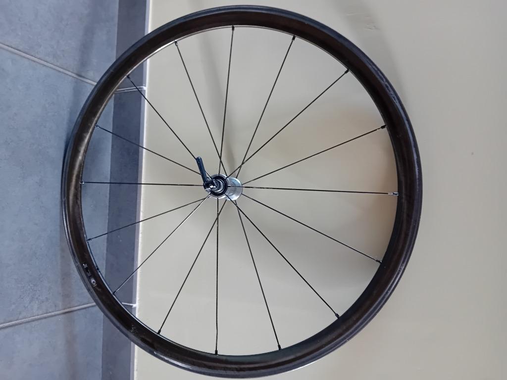 Roue avant dura ace boyau, Enlèvement, Utilisé, Roue, Shimano