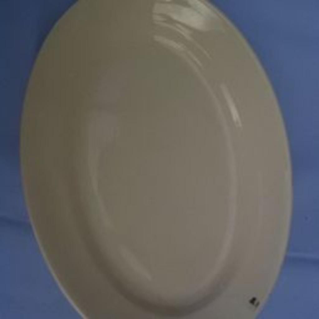Plat ovale en céramique écru uni, Enlèvement
