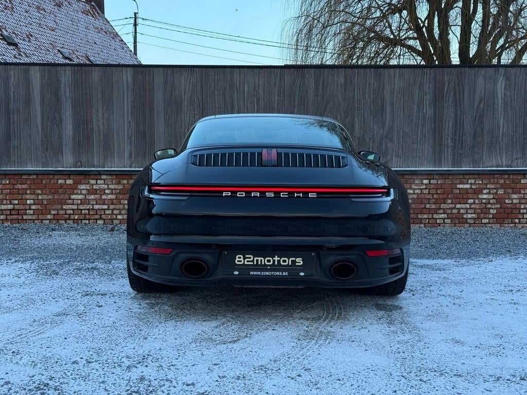 porsche 911 targa 4/992/26000km/2023/camera/carplay/ppf/btw, Auto's, Automaat, Parkeersensor, Zwart, Leder