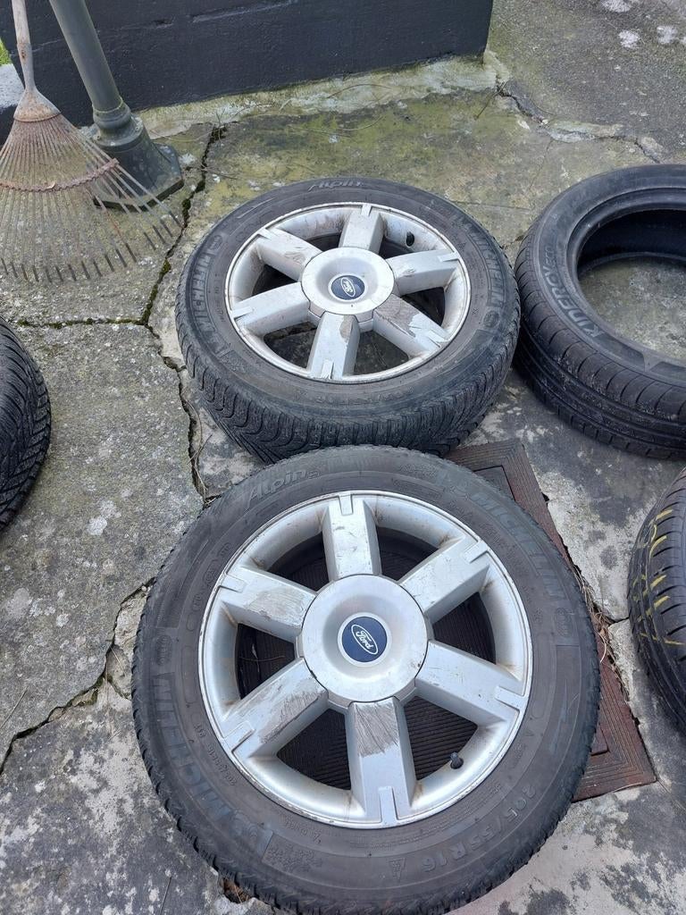 a vendre 2 jante de depanage ford focus 5 trous, Autos : Pièces & Accessoires, Enlèvement