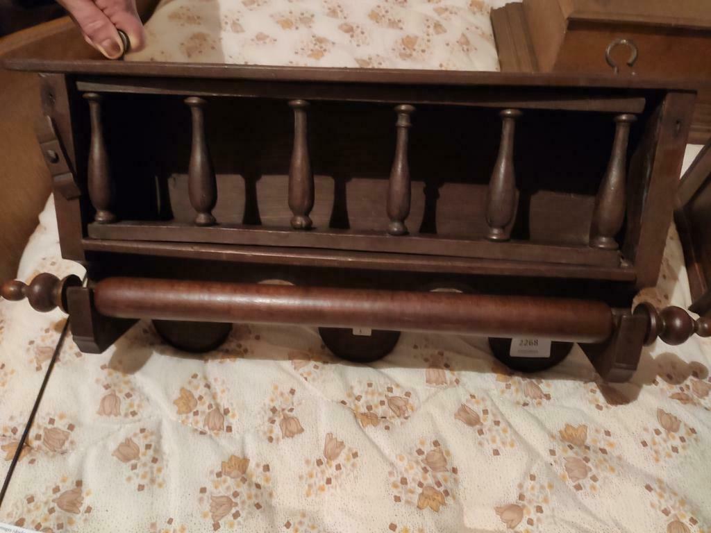 Porte serviette antique, chêne massif. TB état, Enlèvement ou Envoi, Comme neuf