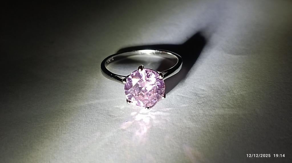 Bague en argent massif 925 avec grande moissanite rose, Bijoux, Sacs & Beauté, Bagues, Neuf, Enlèvement ou Envoi, Rose, Argent