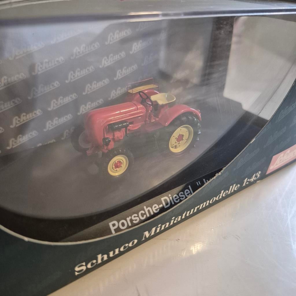 Tracteur Porsche-diesel junior, Envoi, Neuf, Schuco