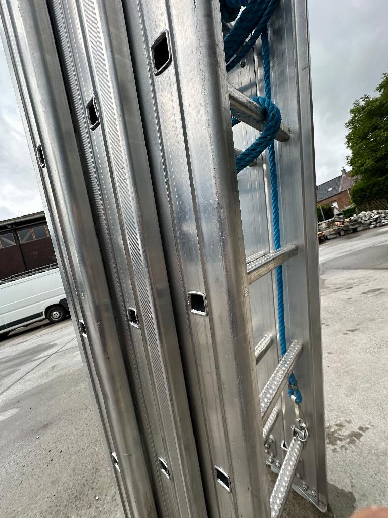 drievoudige ladder, Doe-het-zelf en Bouw, Ladders en Trappen, Ophalen, Nieuw, Ladder, Opvouwbaar of Inschuifbaar