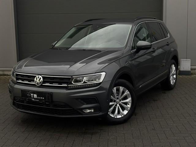VW Tiguan benzine automaat, Auto's, Volkswagen, Stof, 4 cilinders, Bedrijf, SUV of Terreinwagen