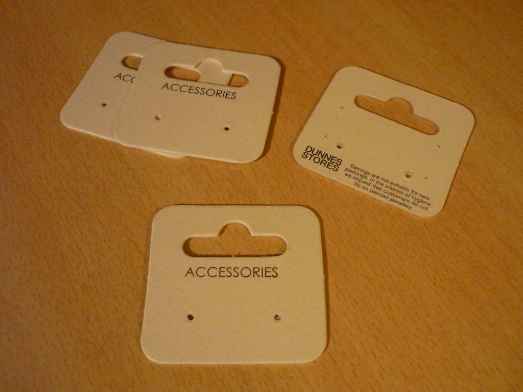 4 kartonnen oorbel kaartjes houders DIY 5 x 5,3 cm, Ophalen of Verzenden
